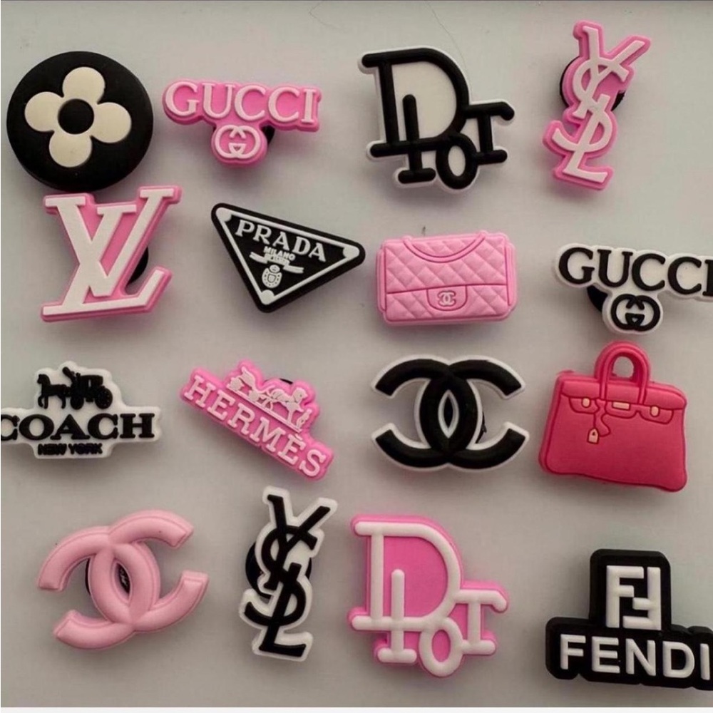 16 pink & black shoe charms